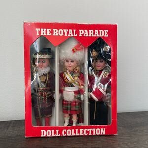 Vintage | The Royal Parade Doll Collection United Kingdom England Souvenir Dolls
